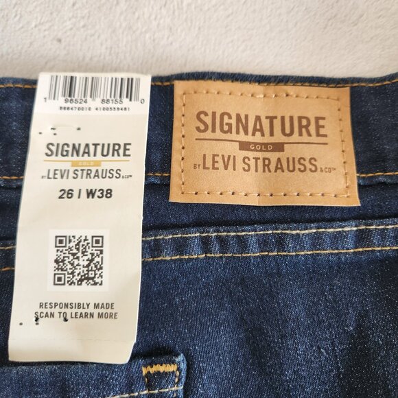 Levis Jean Shorts Women Size 26 Midrise Denim Blue Cuffed Pockets Signature Gold - Picture 6 of 12